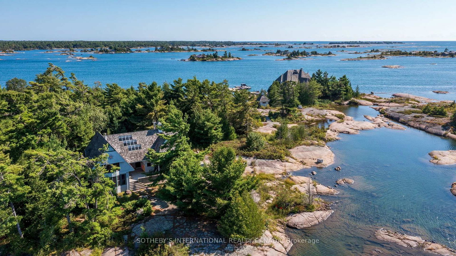 1 A307 Island • The Archipelago, ON photo 10