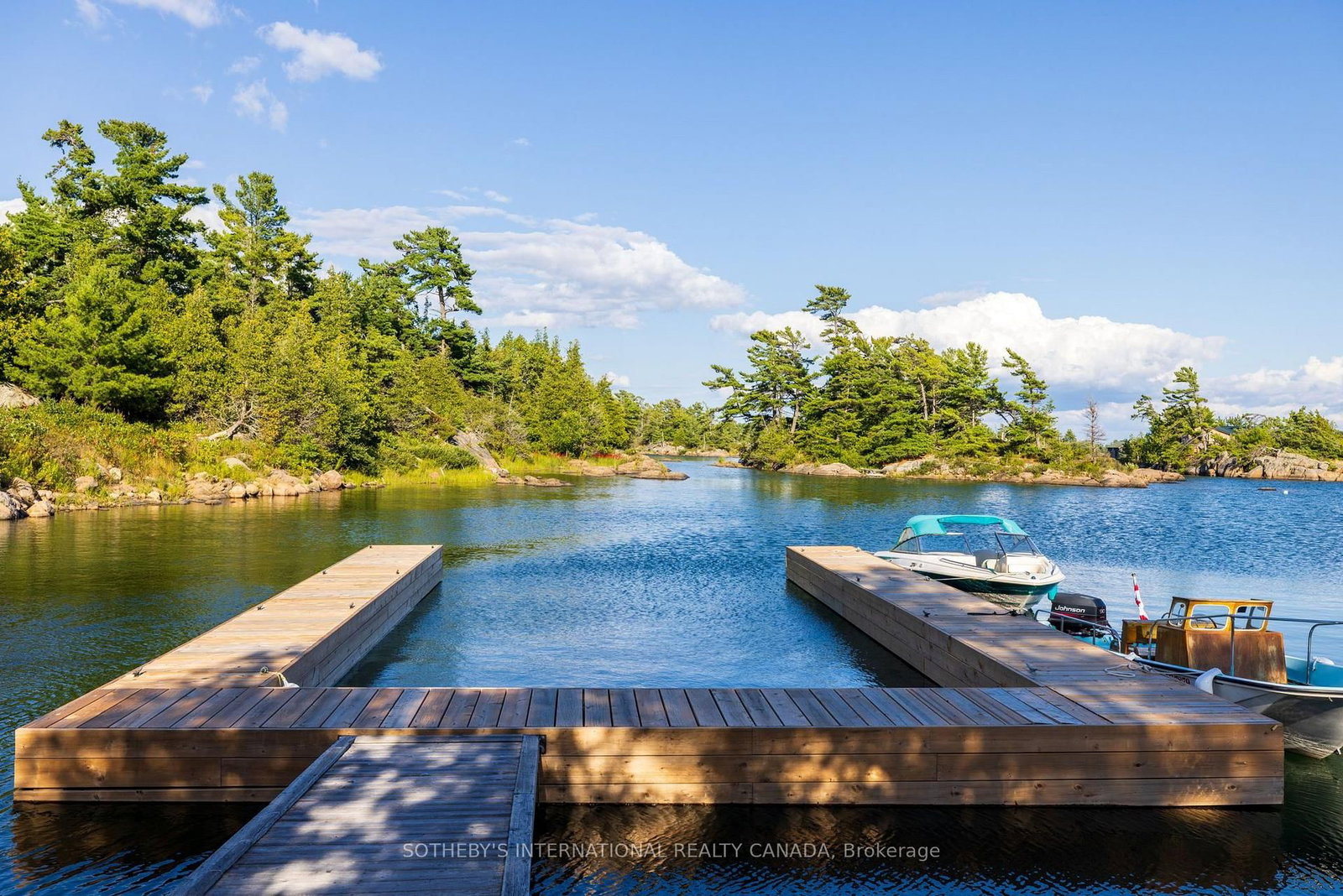 1 A307 Island • The Archipelago, ON photo 14