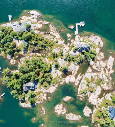 1 A307 Island • The Archipelago, ON photo 5