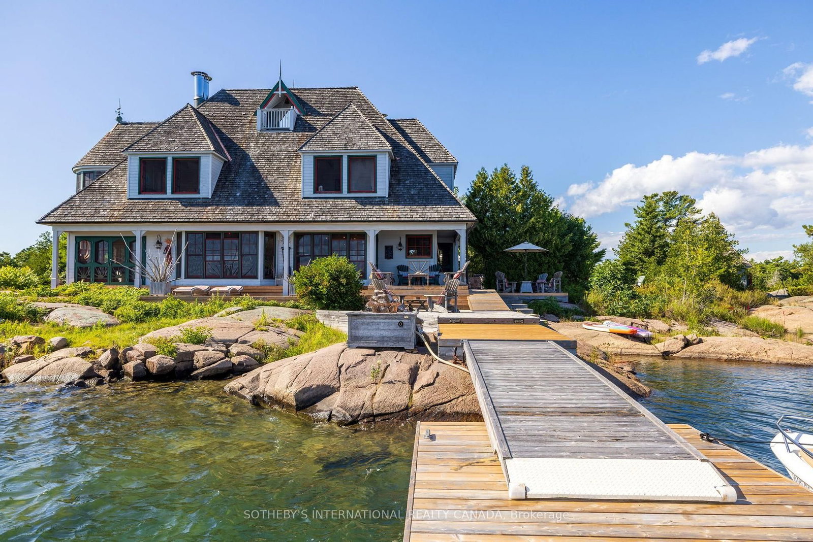 1 A307 Island • The Archipelago, ON photo 8