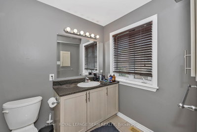 415 Arncliffe Avenue • Ottawa, ON photo 8
