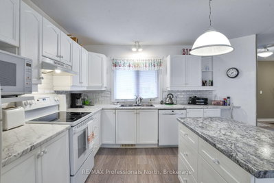 41 Killdeer Crescent • Bracebridge, ON photo 4