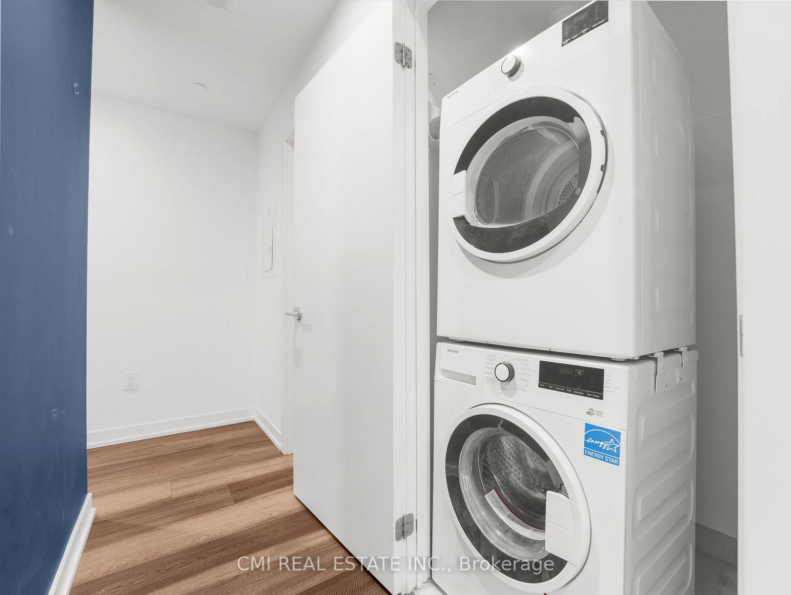 5 Wellington Street S • #411 • Kitchener, ON photo 17