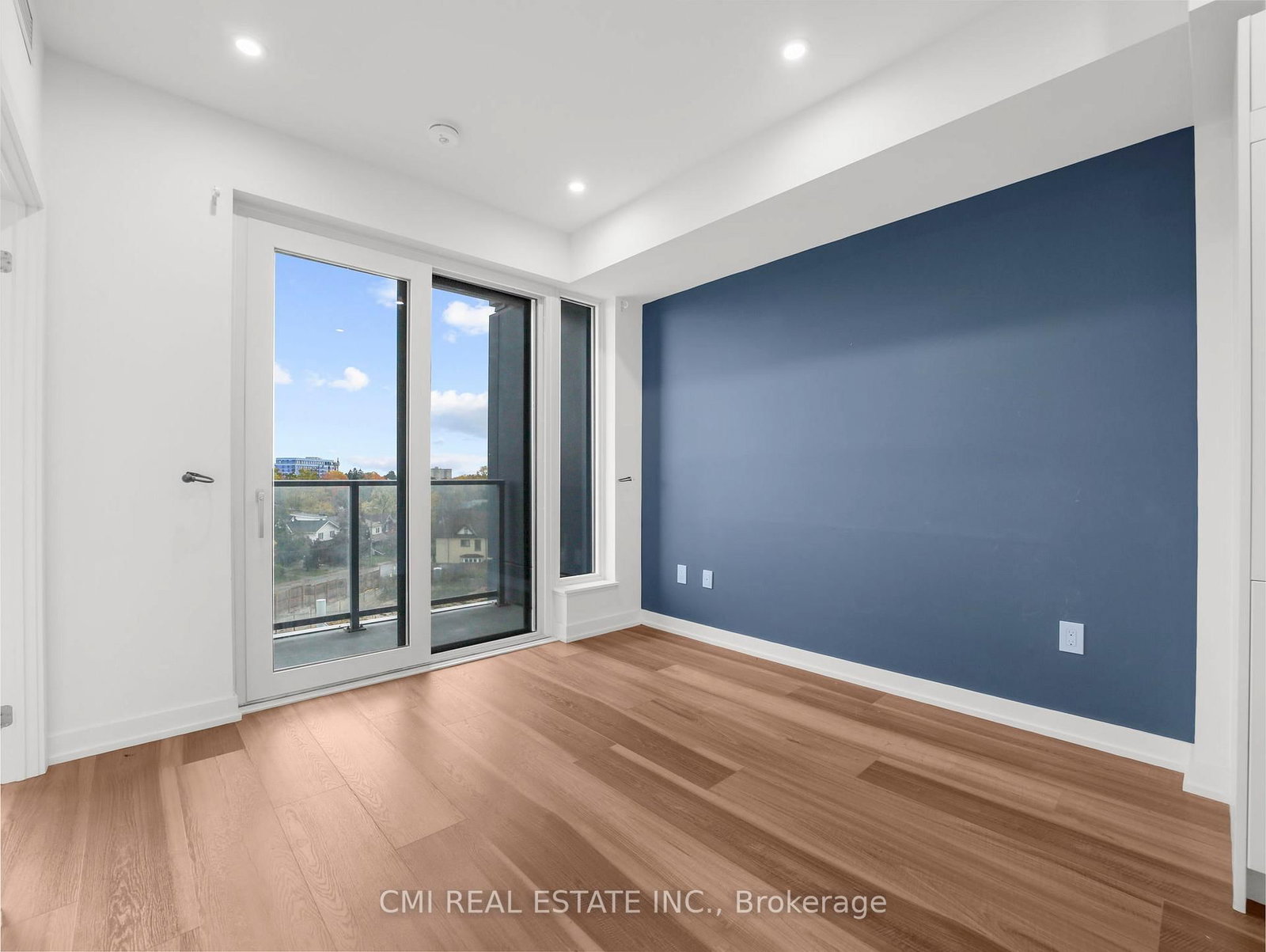 5 Wellington Street S • #411 • Kitchener, ON photo 8