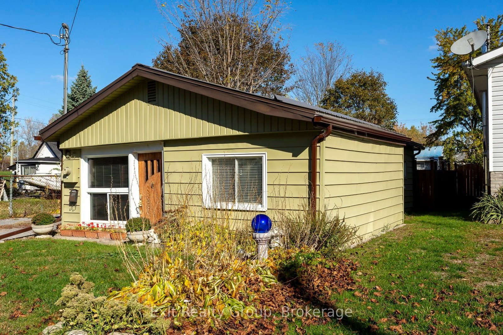 127 Leopold Street • Quinte West, ON photo 3
