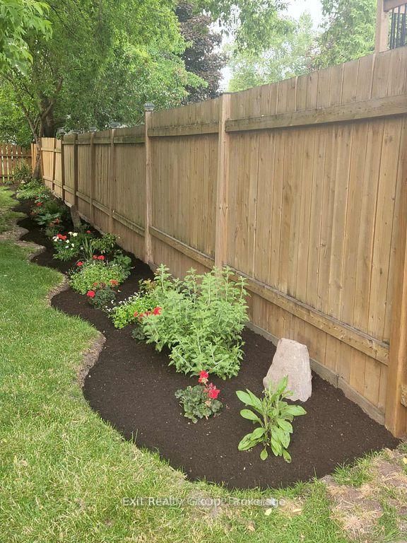 127 Leopold Street • Quinte West, ON photo 35
