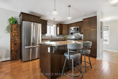 55 Woodward Street • Carleton Place, ON photo 4