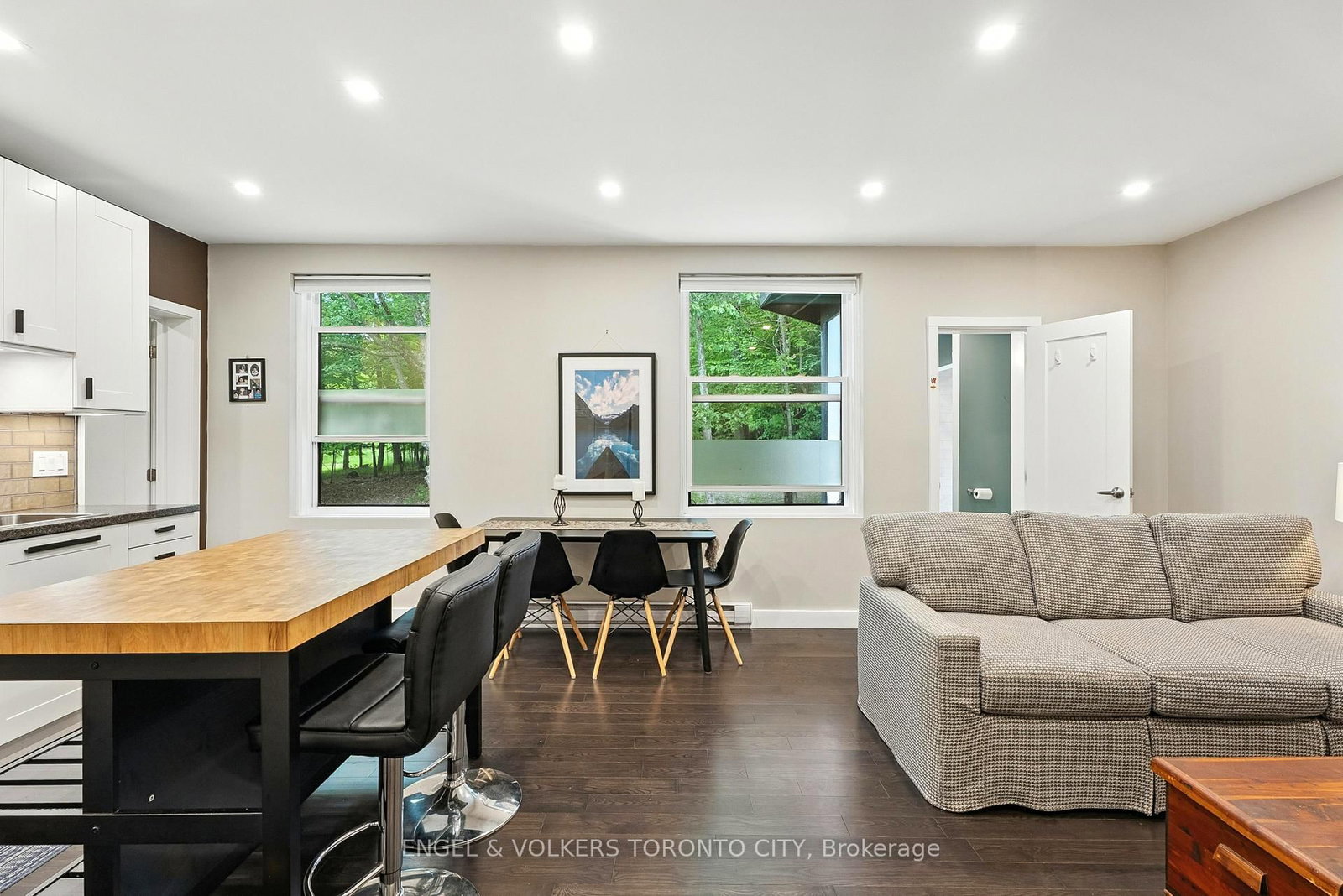 12 Bigwin Island • #221 • Lake of Bays, ON photo 16