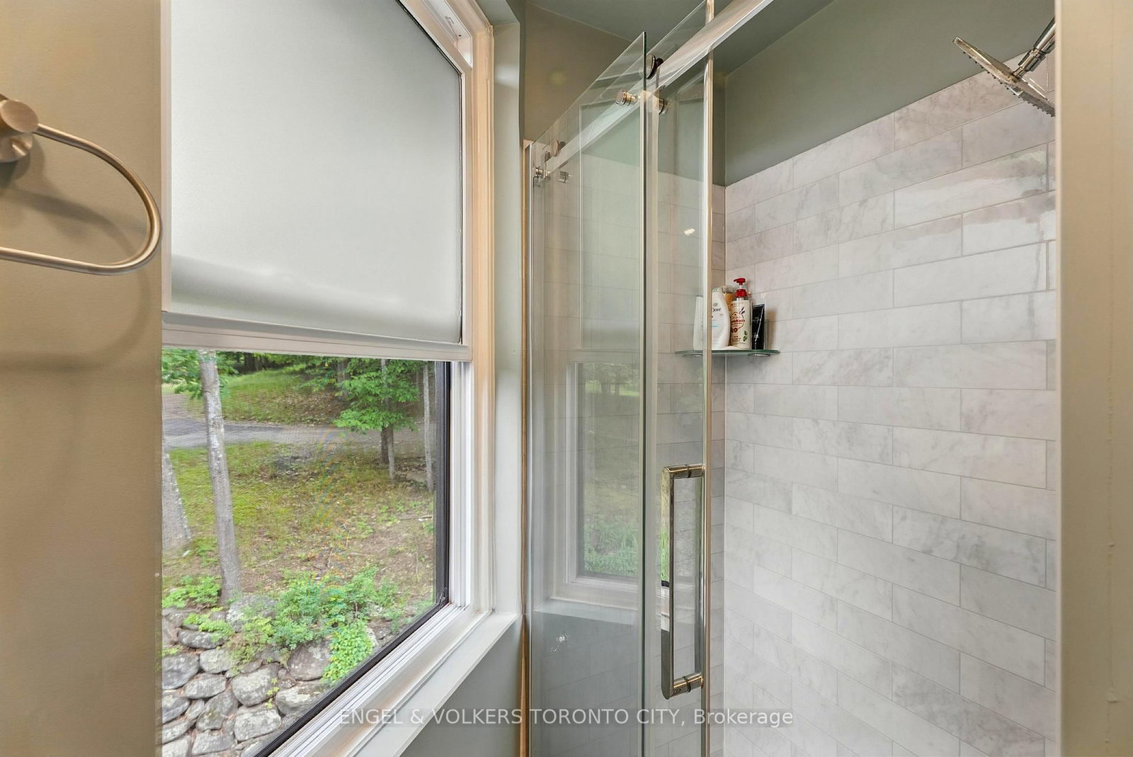 12 Bigwin Island • #221 • Lake of Bays, ON photo 20