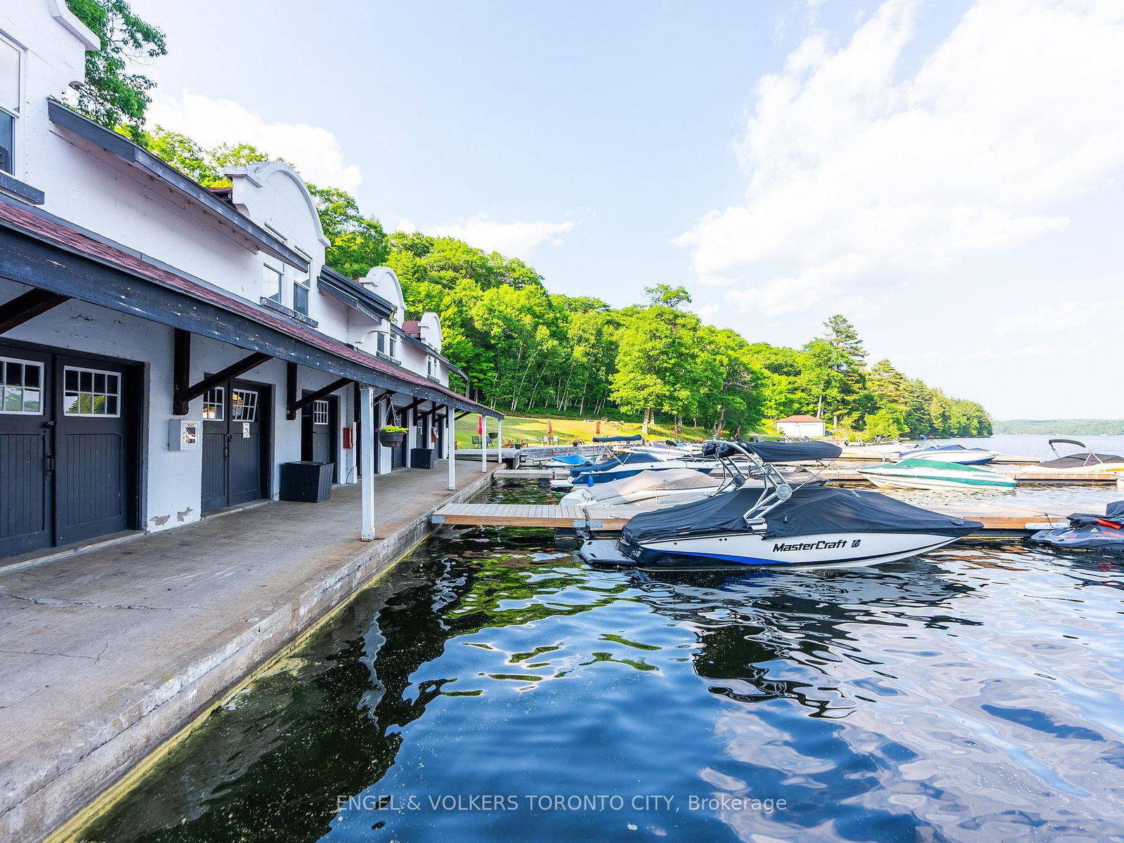 12 Bigwin Island • #221 • Lake of Bays, ON photo 35
