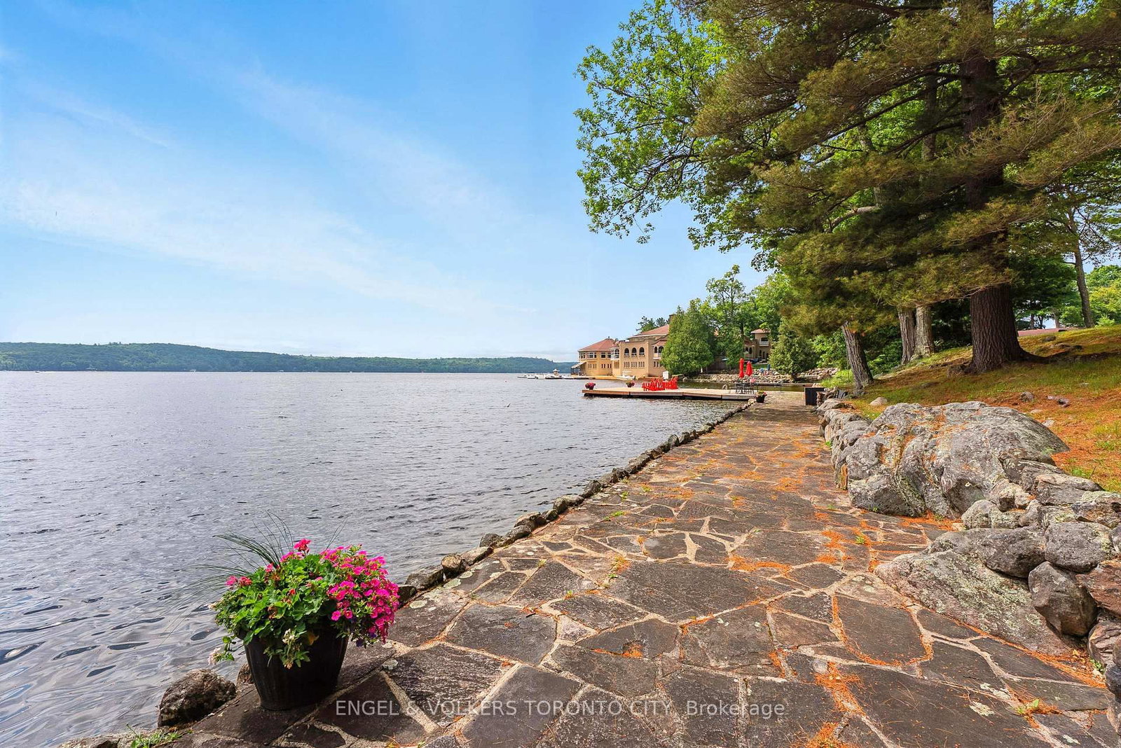 12 Bigwin Island • #221 • Lake of Bays, ON photo 41