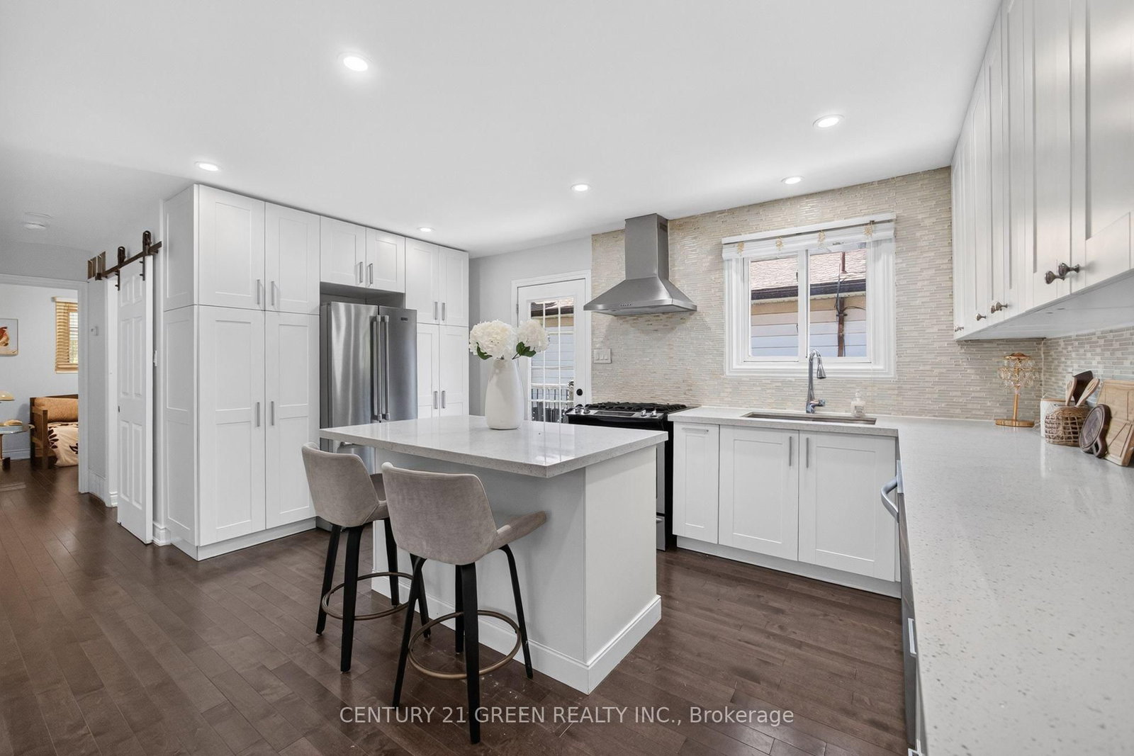 22 Quaker Crescent • Hamilton, ON photo 13