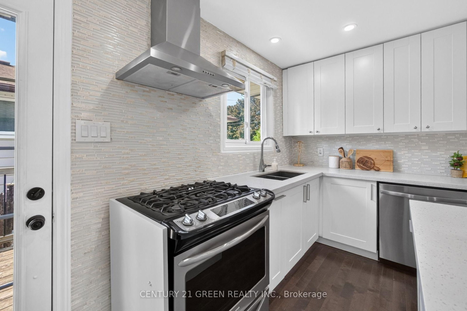 22 Quaker Crescent • Hamilton, ON photo 19