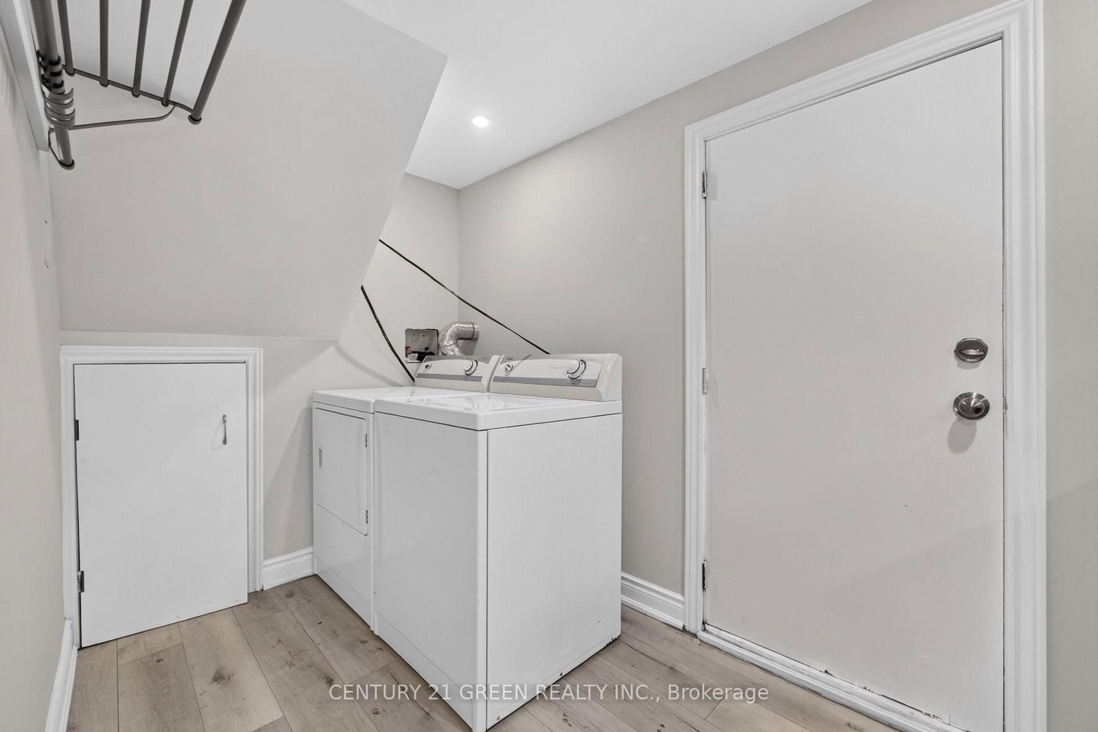 22 Quaker Crescent • Hamilton, ON photo 34