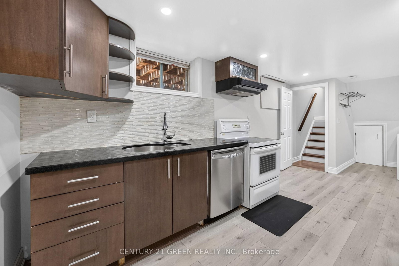 22 Quaker Crescent • Hamilton, ON photo 37