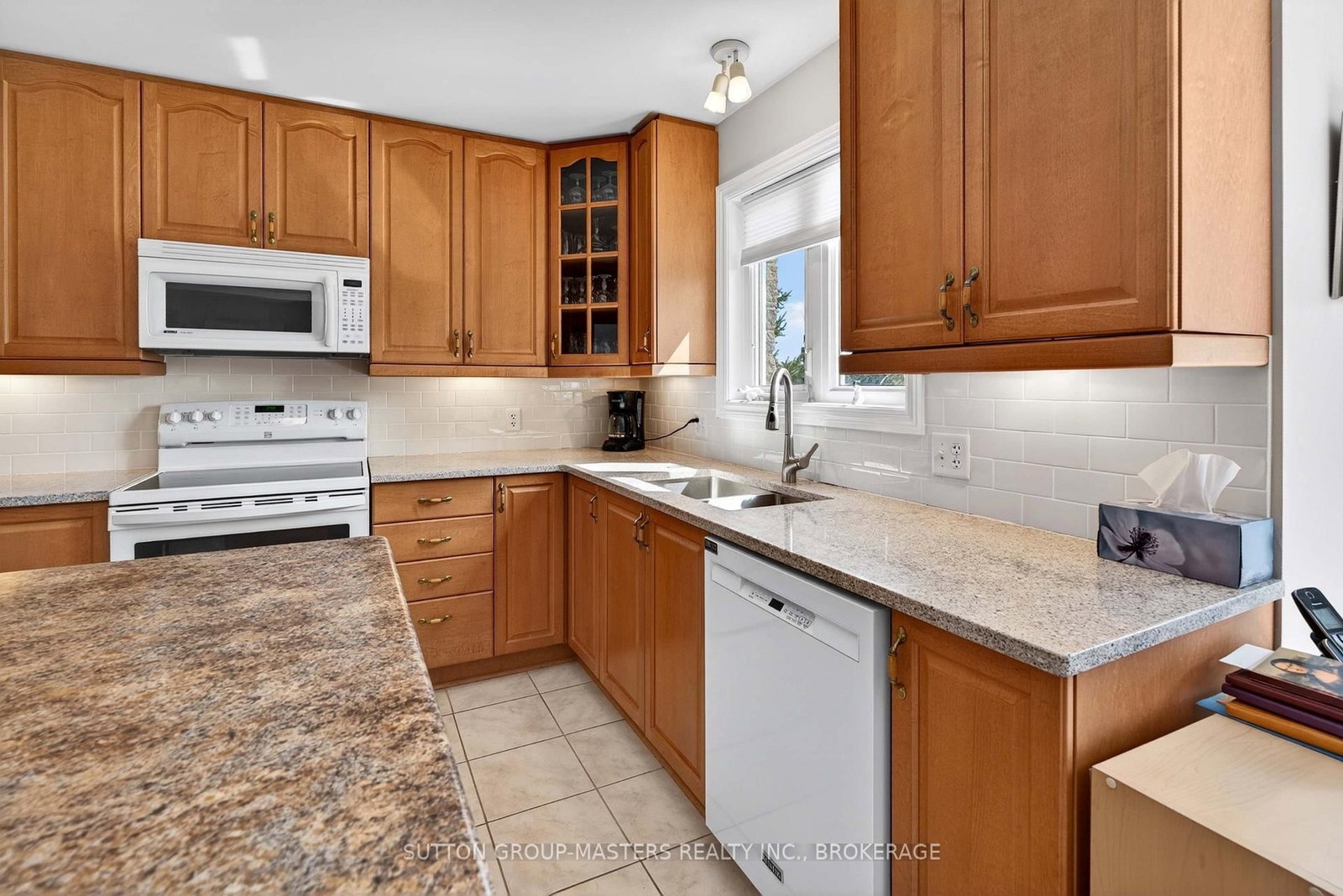 36 Glenora Drive • Bath, ON photo 12