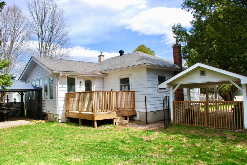 30 Kitchen Road S