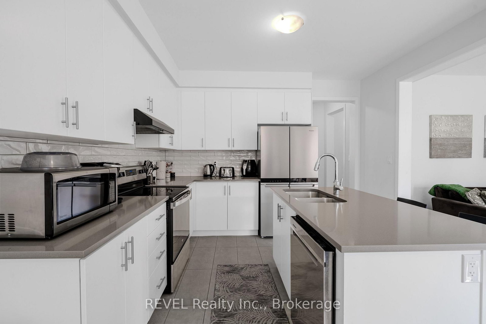 111 Sunflower Crescent • Thorold, ON photo 13