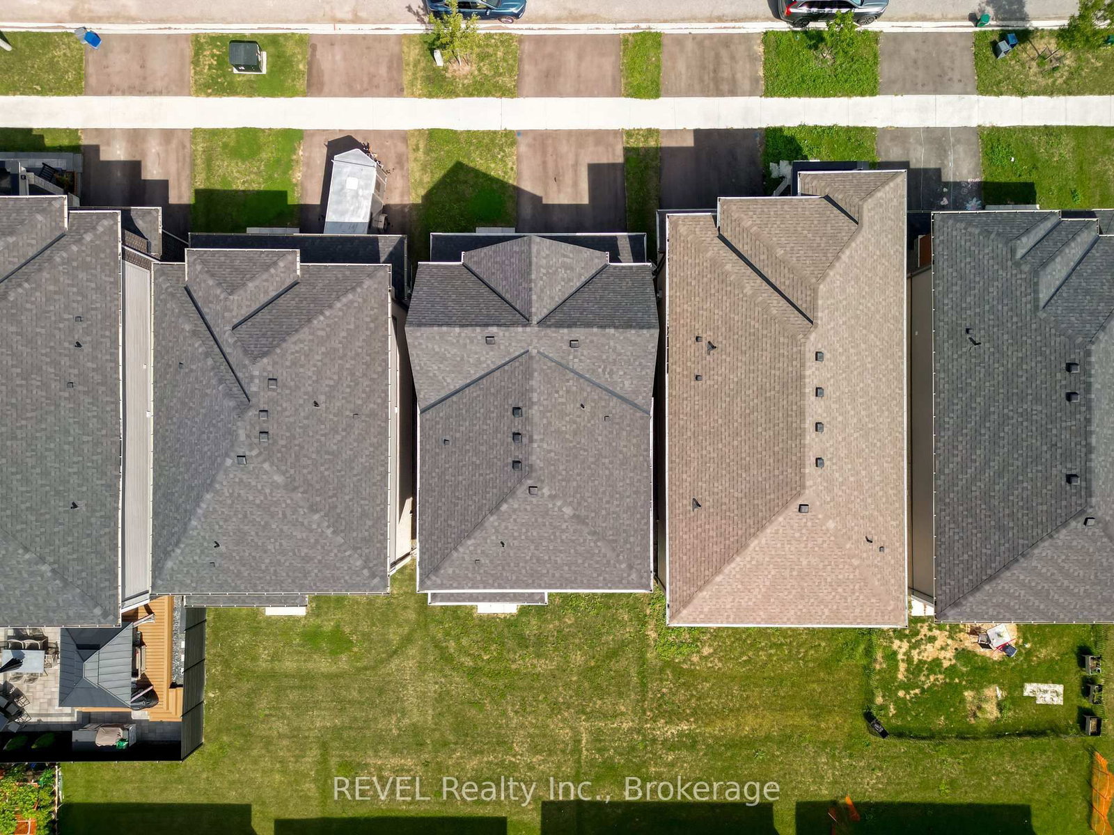 111 Sunflower Crescent • Thorold, ON photo 25