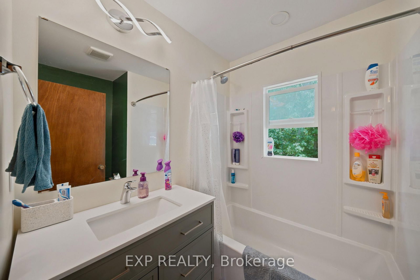 144 Ruth Street • Carleton Place, ON photo 8