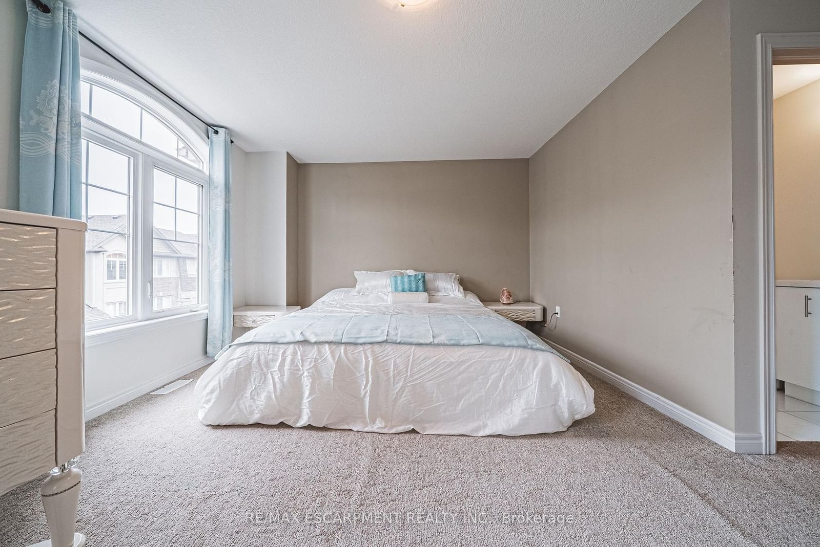 20 BARLEY Lane • Hamilton, ON photo 15