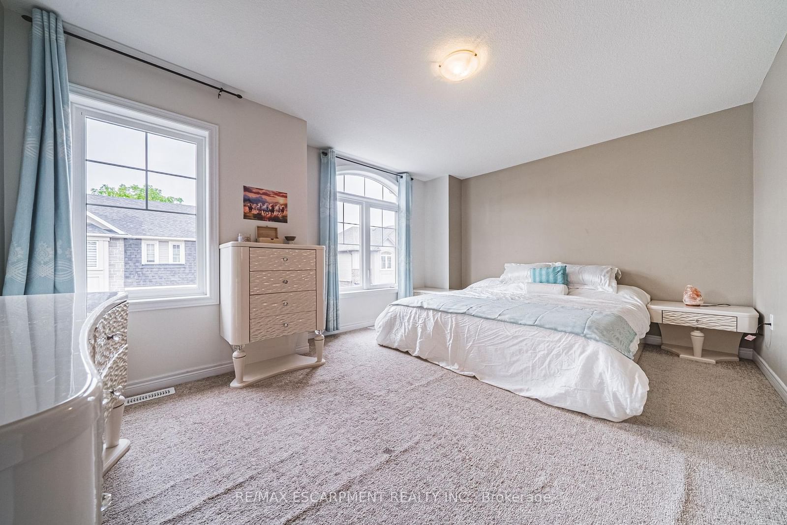 20 BARLEY Lane • Hamilton, ON photo 16