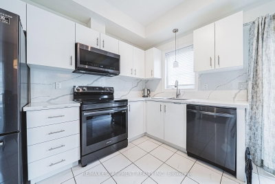 20 BARLEY Lane • Hamilton, ON photo 9
