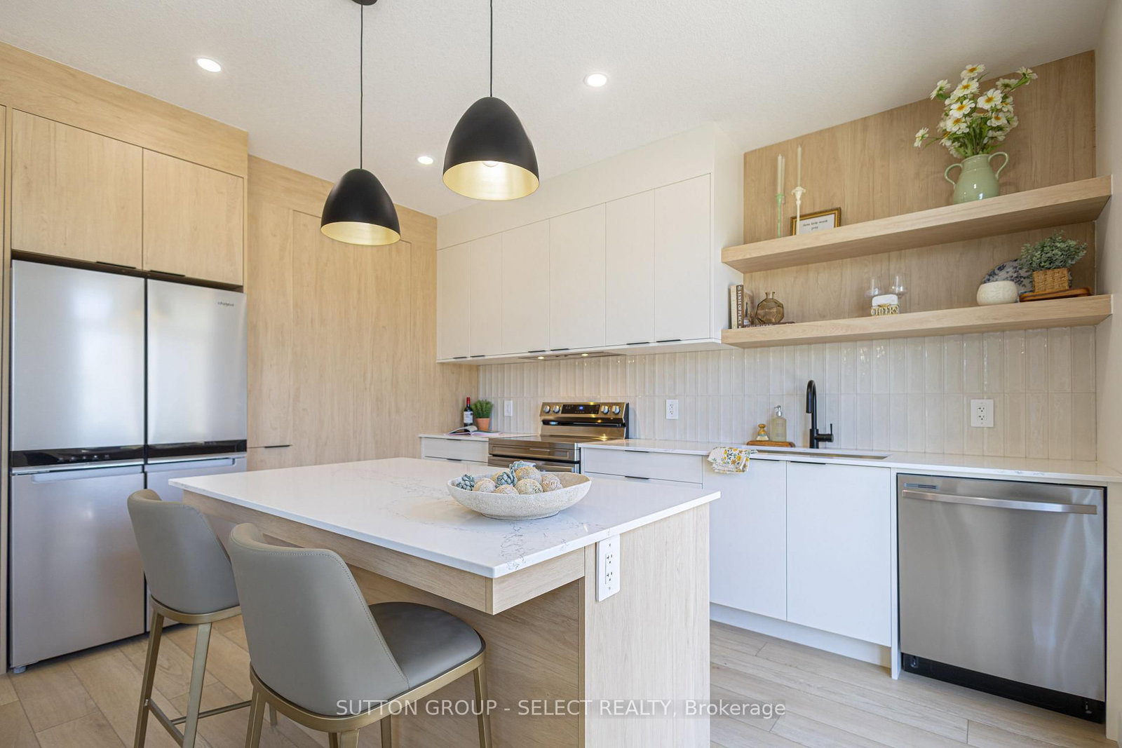 233 Upper Queen Street • #26 • Thames Centre, ON photo 24