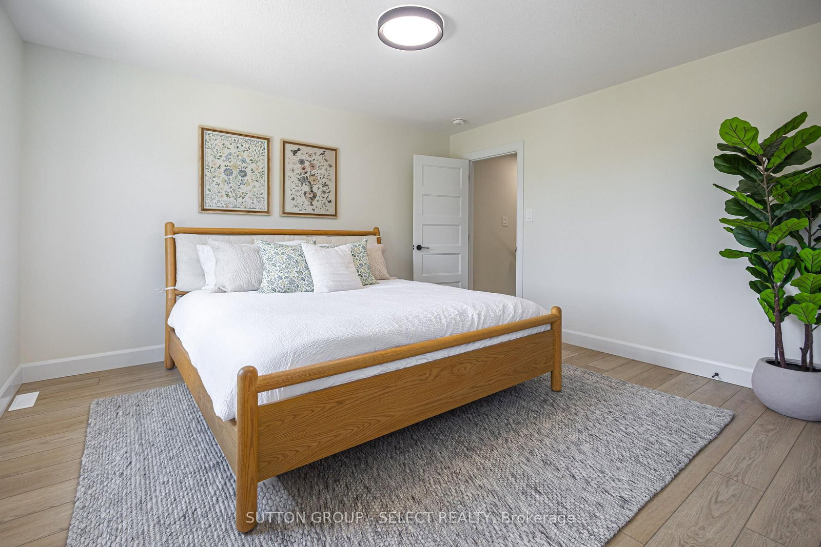 233 Upper Queen Street • #26 • Thames Centre, ON photo 28
