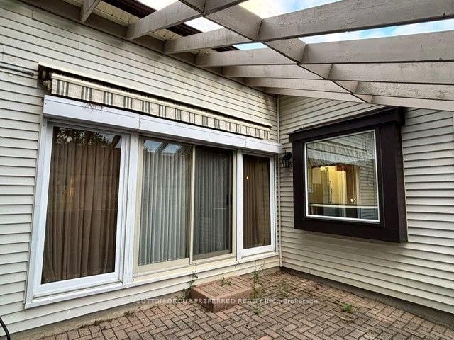 60 Fiddlers Green Road • #40 • London North, ON photo 28