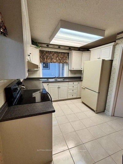 60 Fiddlers Green Road • #40 • London North, ON photo 9