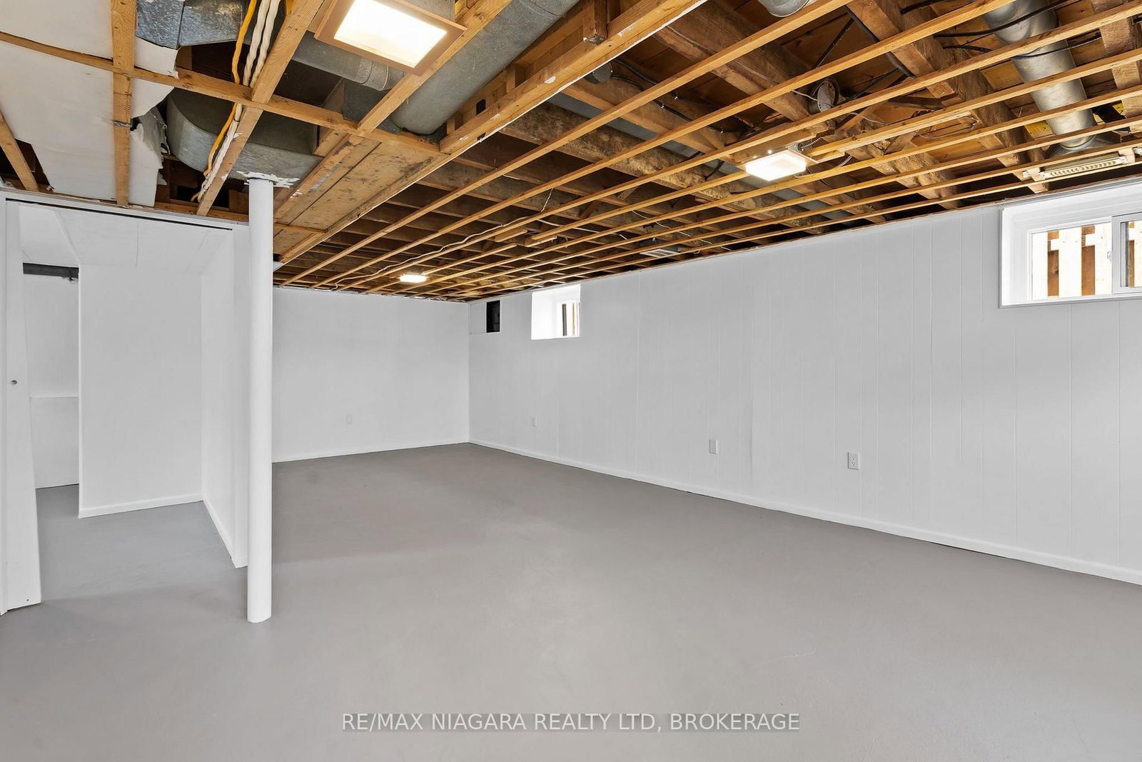 741 Elm Street • Port Colborne, ON photo 23