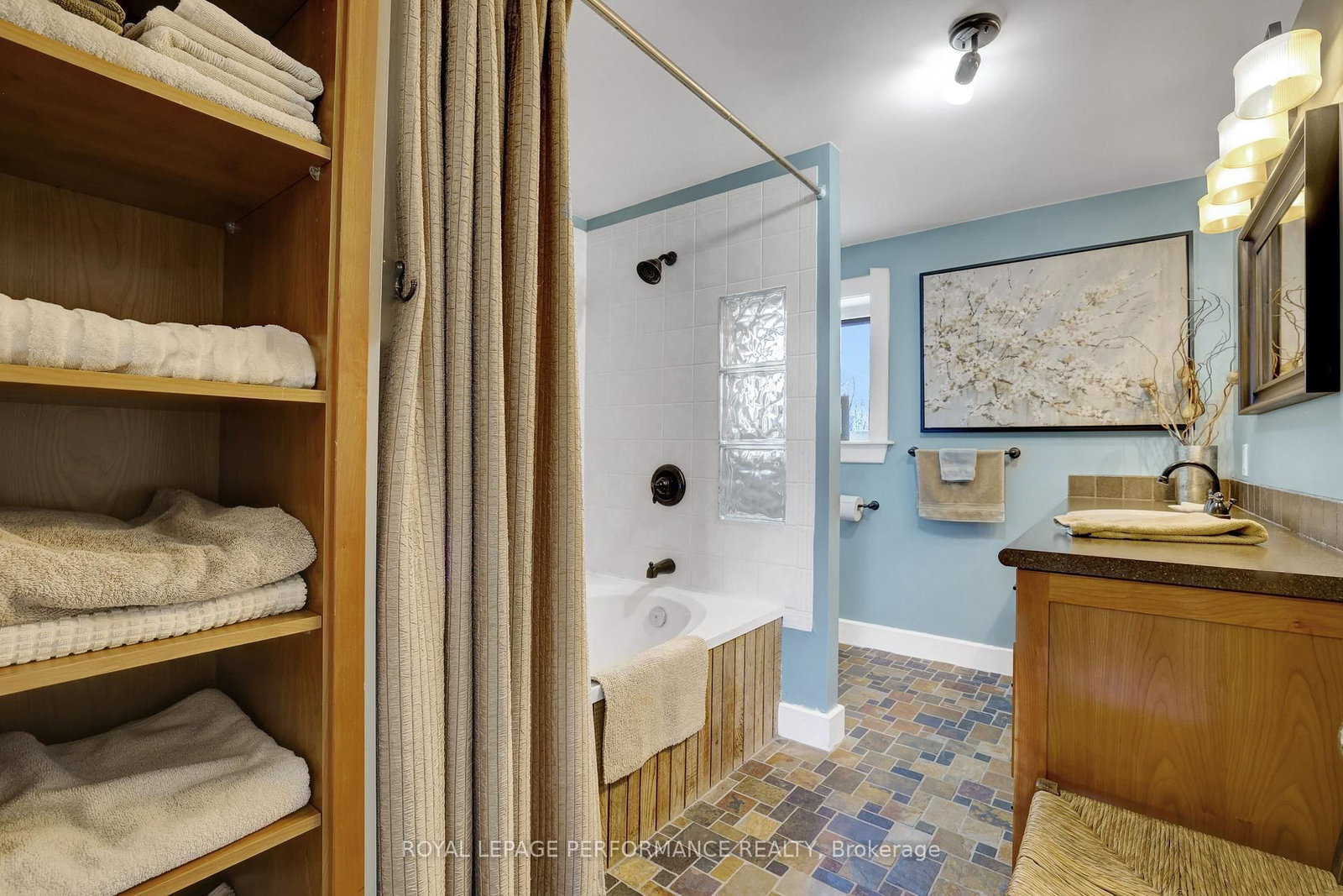 2666 Yorks Corners Road • Ottawa, ON photo 30