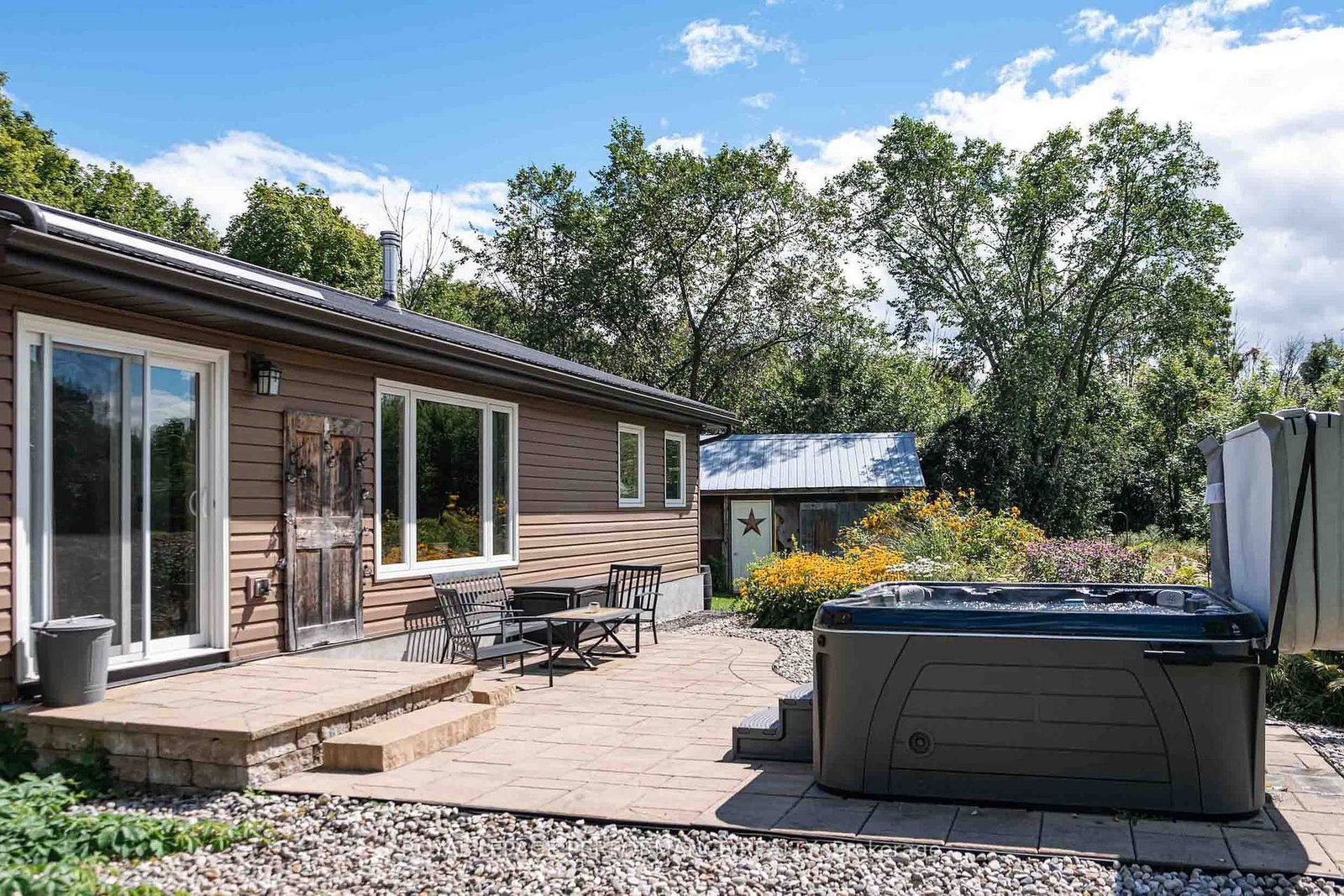 2666 Yorks Corners Road • Ottawa, ON photo 40