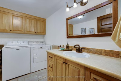2666 Yorks Corners Road • Ottawa, ON photo 9