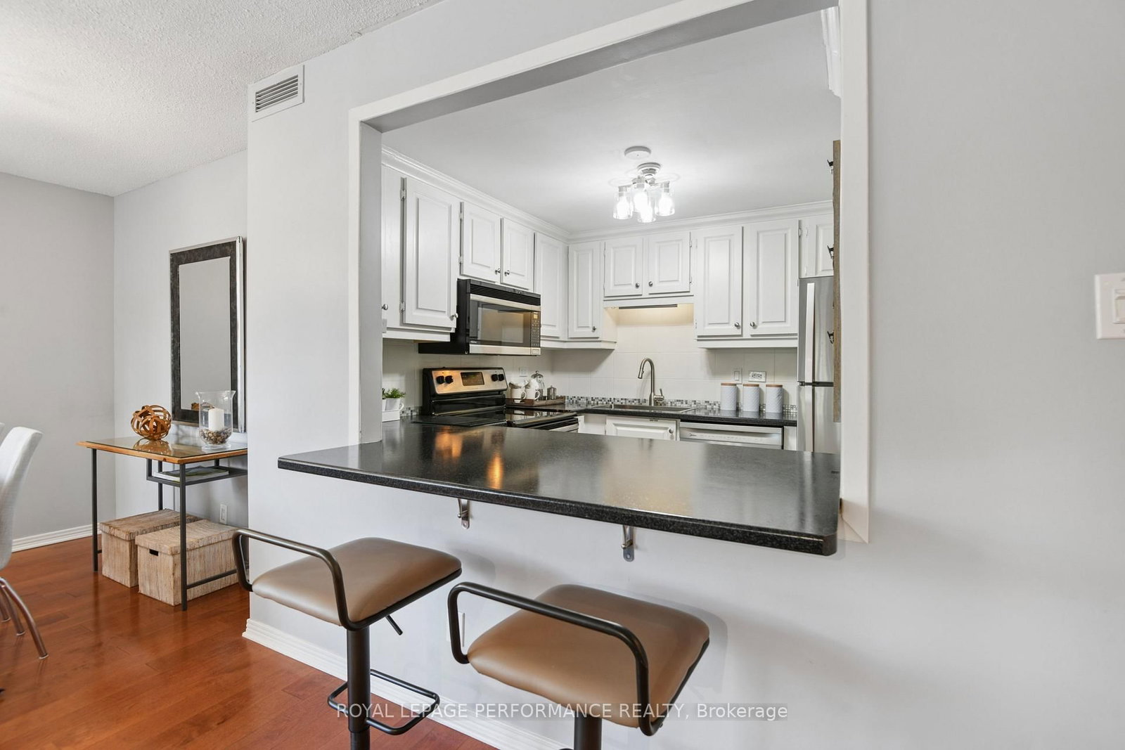 317 Metcalfe Street • #201 • Ottawa, ON photo 16