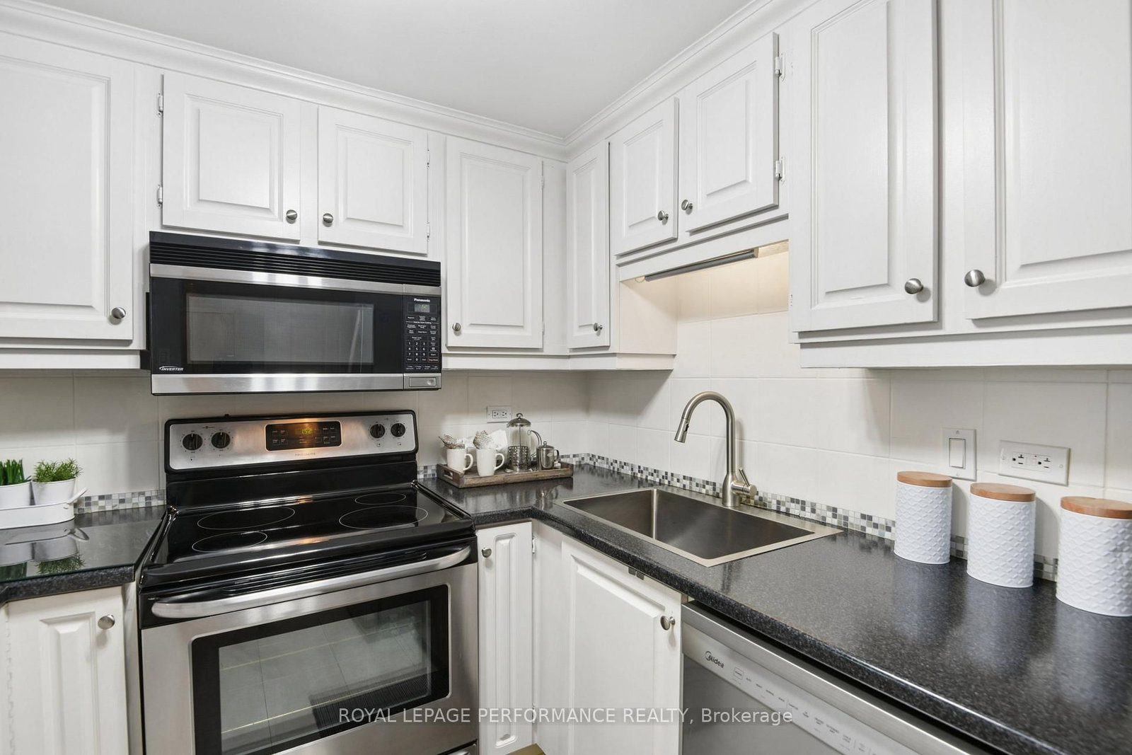 317 Metcalfe Street • #201 • Ottawa, ON photo 18
