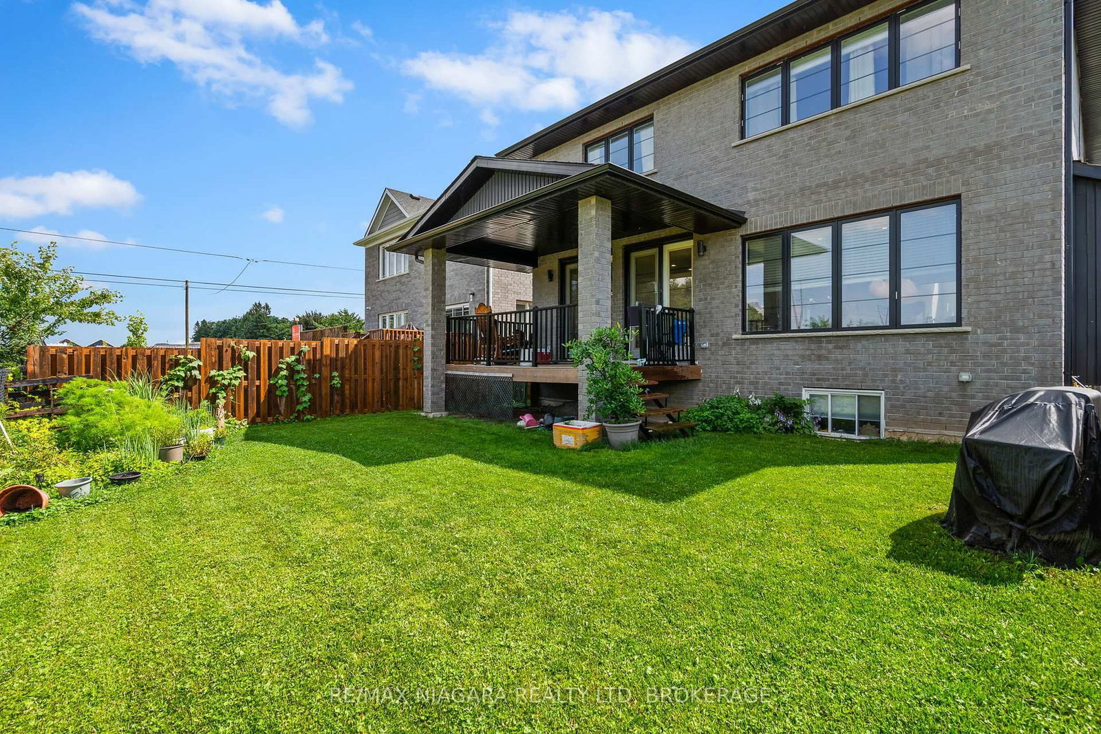 15 Myrtle Street • Pelham, ON photo 35