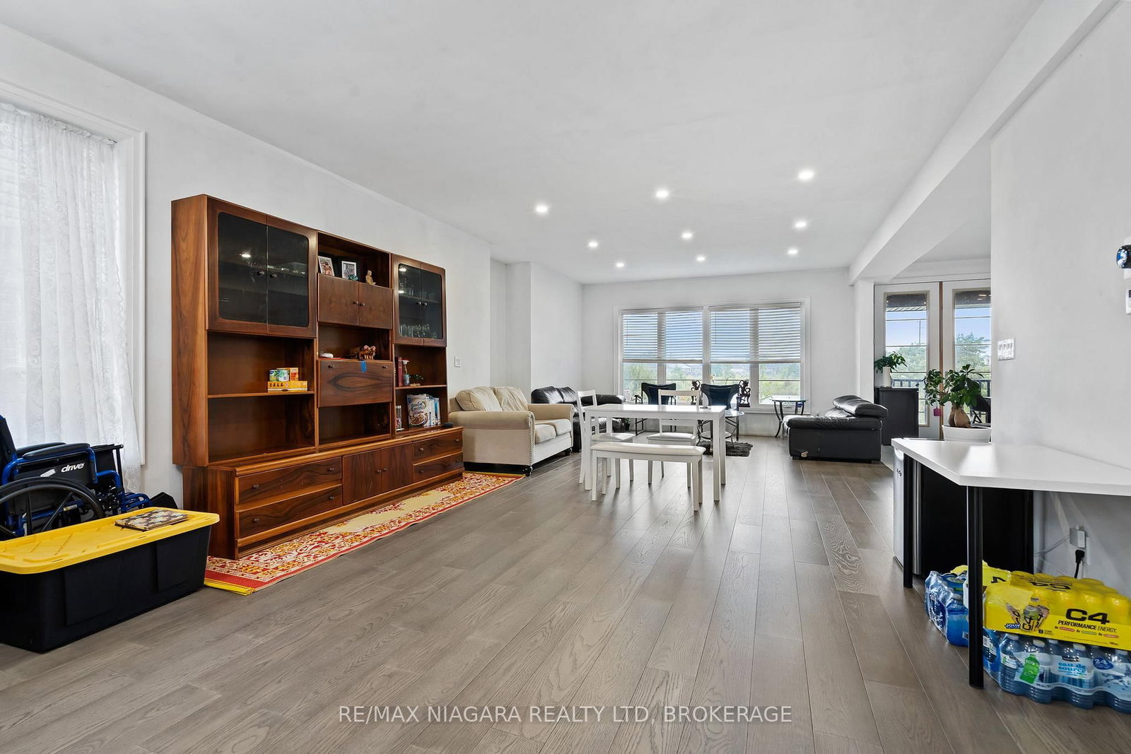 15 Myrtle Street • Pelham, ON photo 4