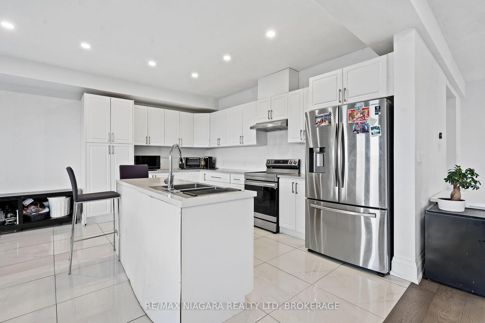 15 Myrtle Street • Pelham, ON photo 8