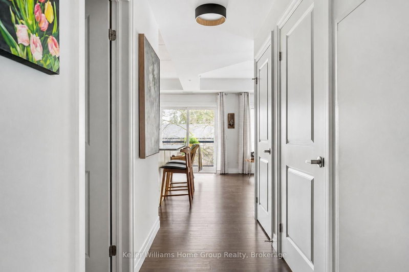 19 Stumpf St photo 5