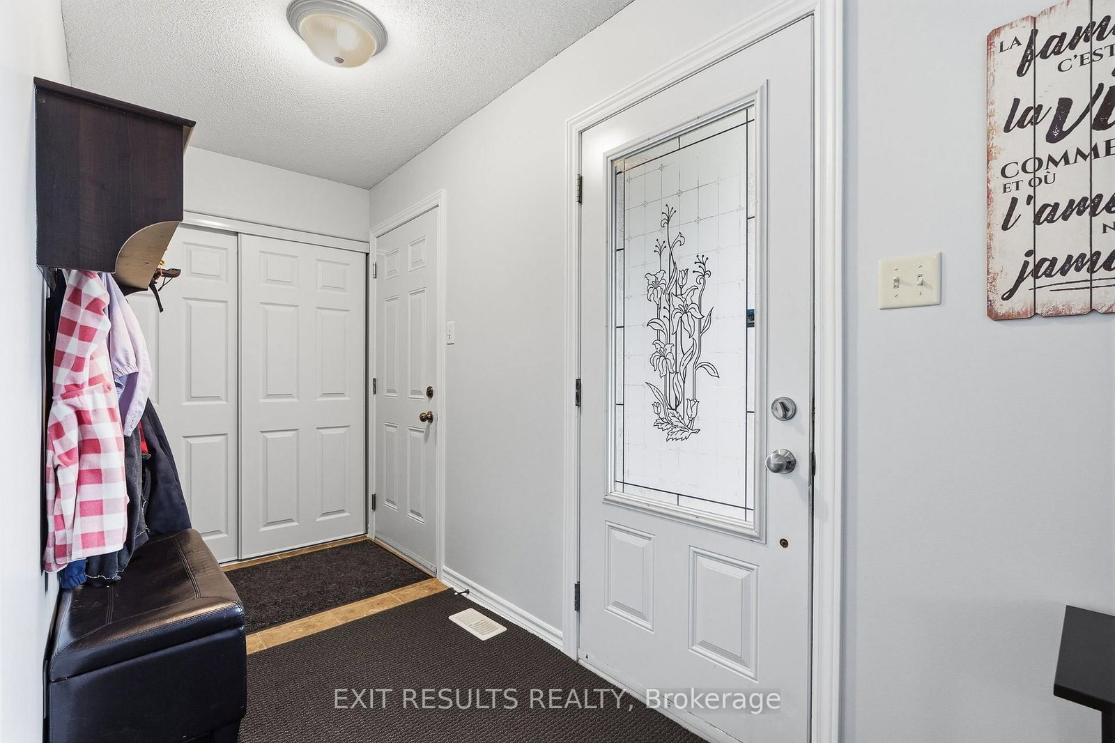 64 Giroux Street • The Nation, ON photo 3