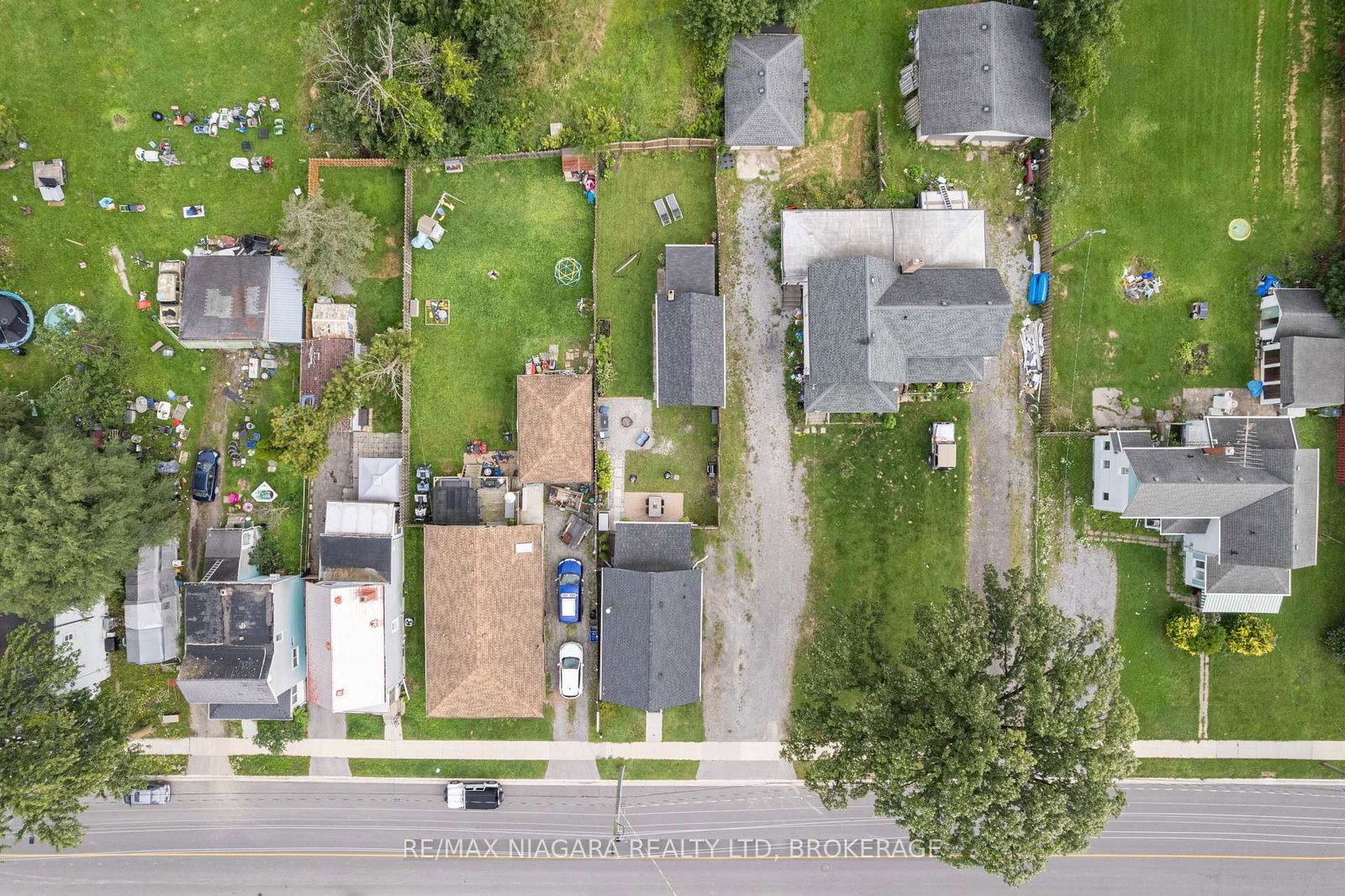 155 Broadway Street • Welland, ON photo 29