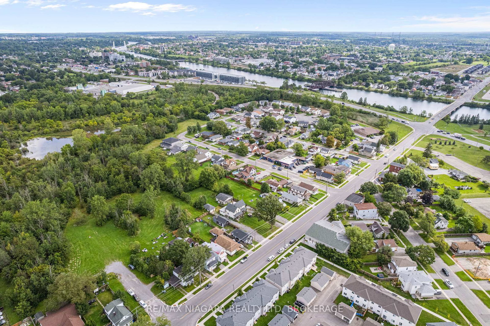 155 Broadway Street • Welland, ON photo 34