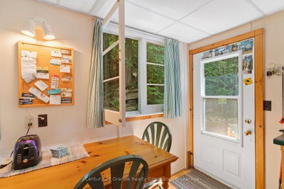 1010 Badger Lane • Dysart et al, ON photo 4