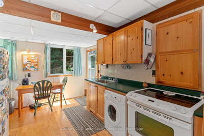 1010 Badger Lane • Dysart et al, ON photo 8