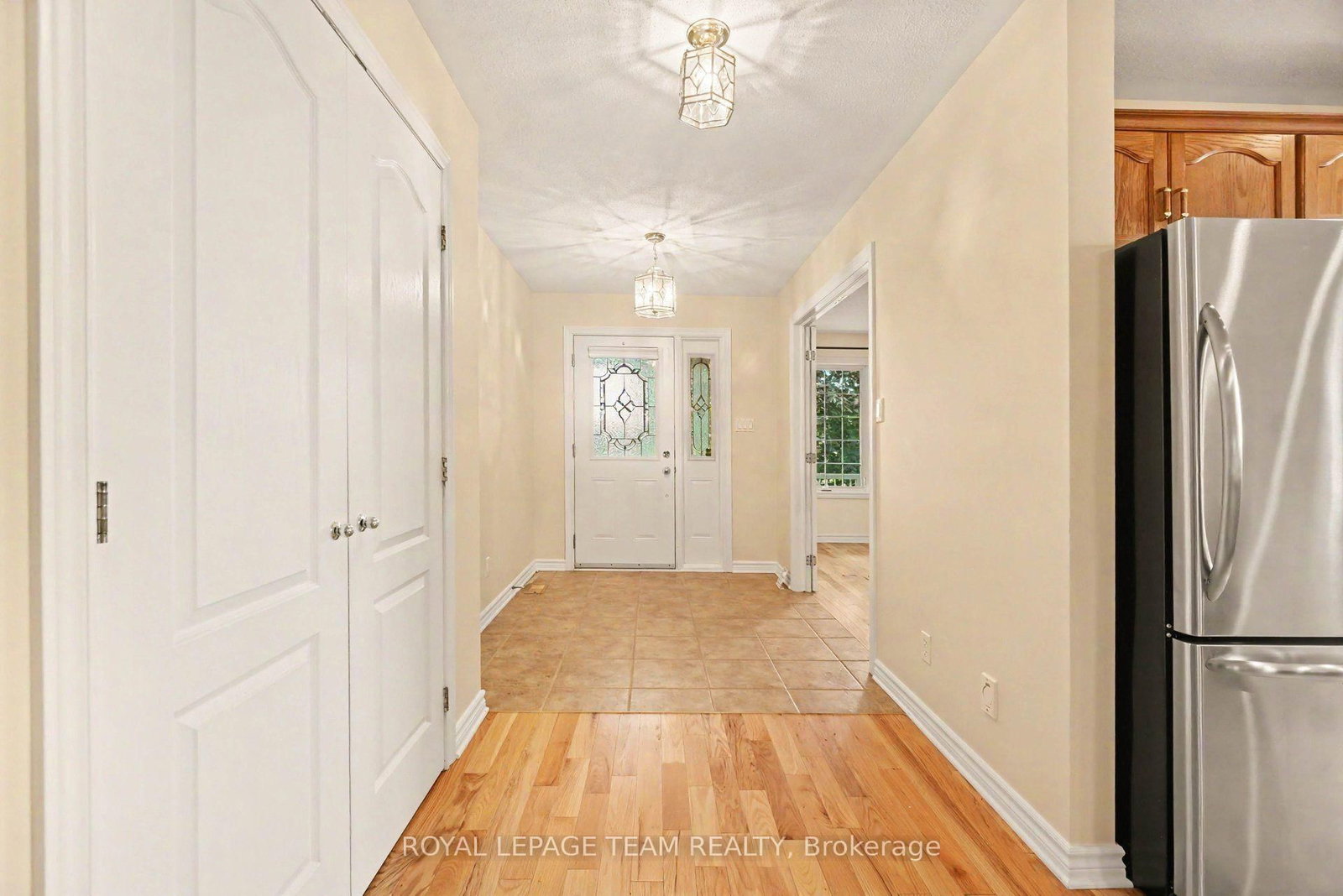 120 Vaughan Street • Almonte, ON photo 4