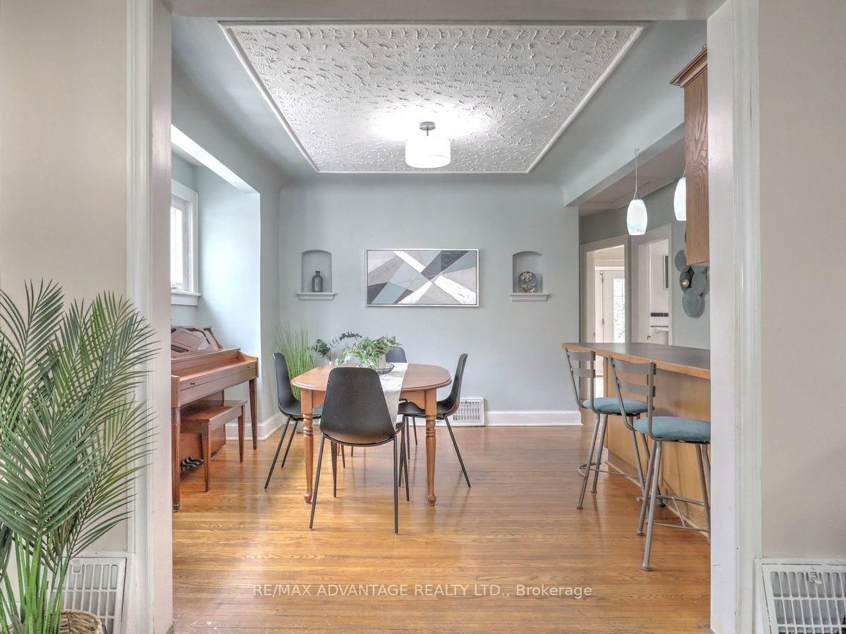 232 Edward Street • London South, ON photo 11