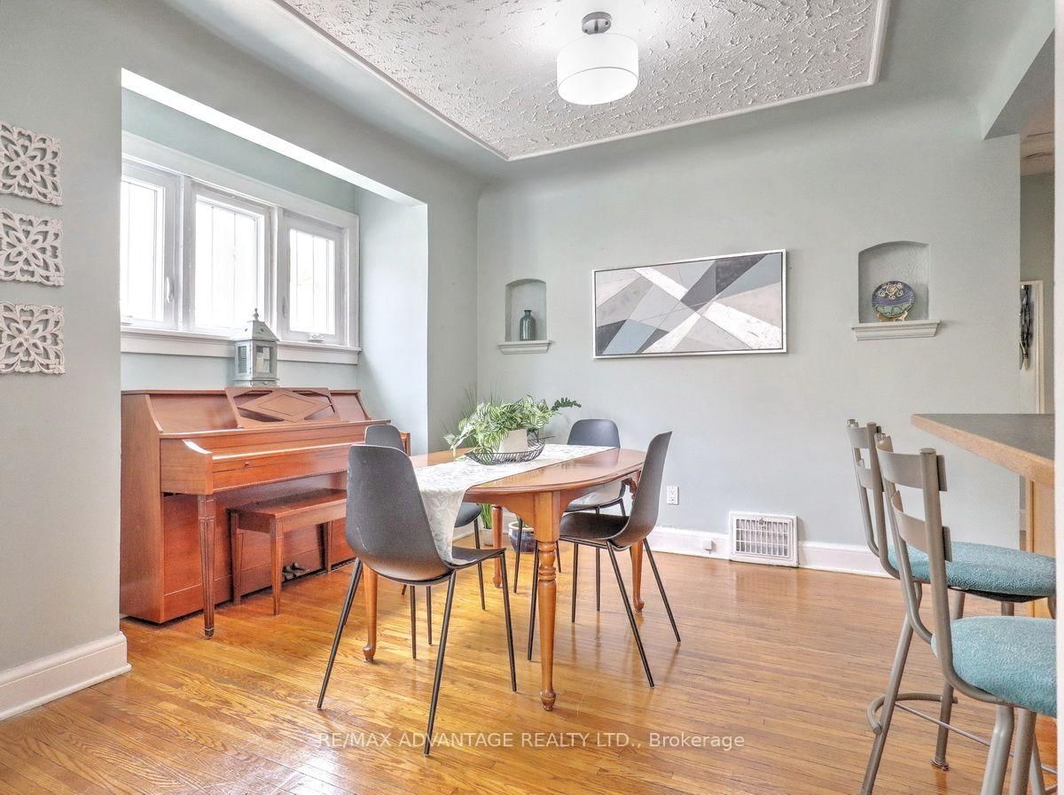 232 Edward Street • London South, ON photo 12
