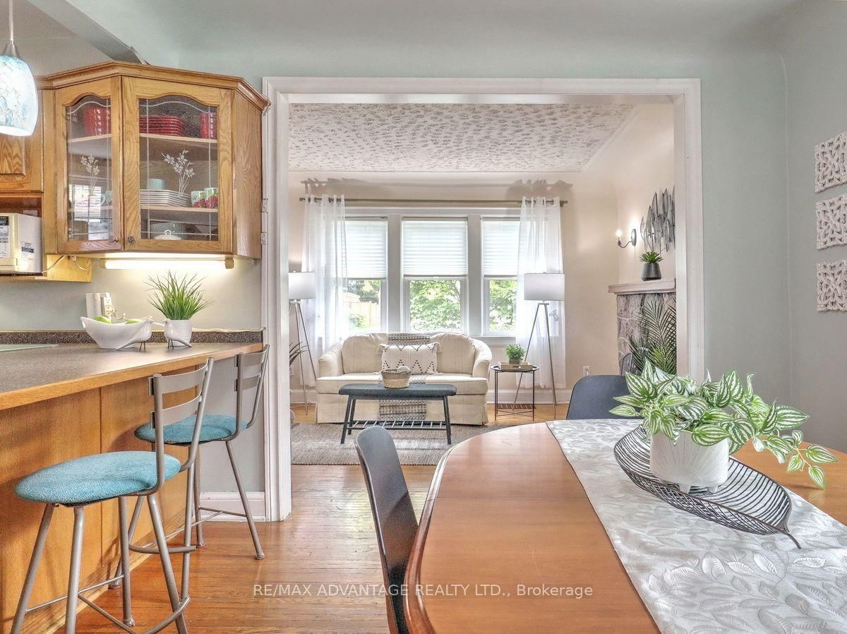 232 Edward Street • London South, ON photo 13